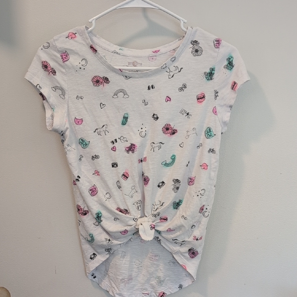 Kids' White Graphic Tee with Fun Prints